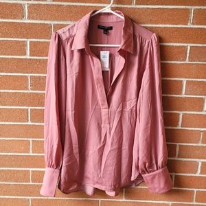 🌵2/$25🌵L Long-Sleeve Button-Up Blouse - Banana Republic